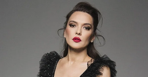 masterchef-dilara-sert-kayaya-carpti-cileden-cikan-demet-akalin-ates-puskurdu-sosyal-medya-ikiye-bolundu-her-seyi-mahvettin-1638467412972.jpg MasterChef Dilara sert kayaya çarptı! Çileden çıkan Demet Akalın ateş püskürdü sosyal medya ikiye bölündü ‘Her şeyi mahvettin’-3