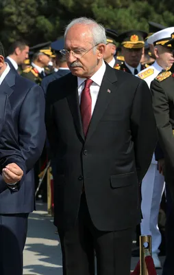 KK'nın dağılmış suratına dikkat!