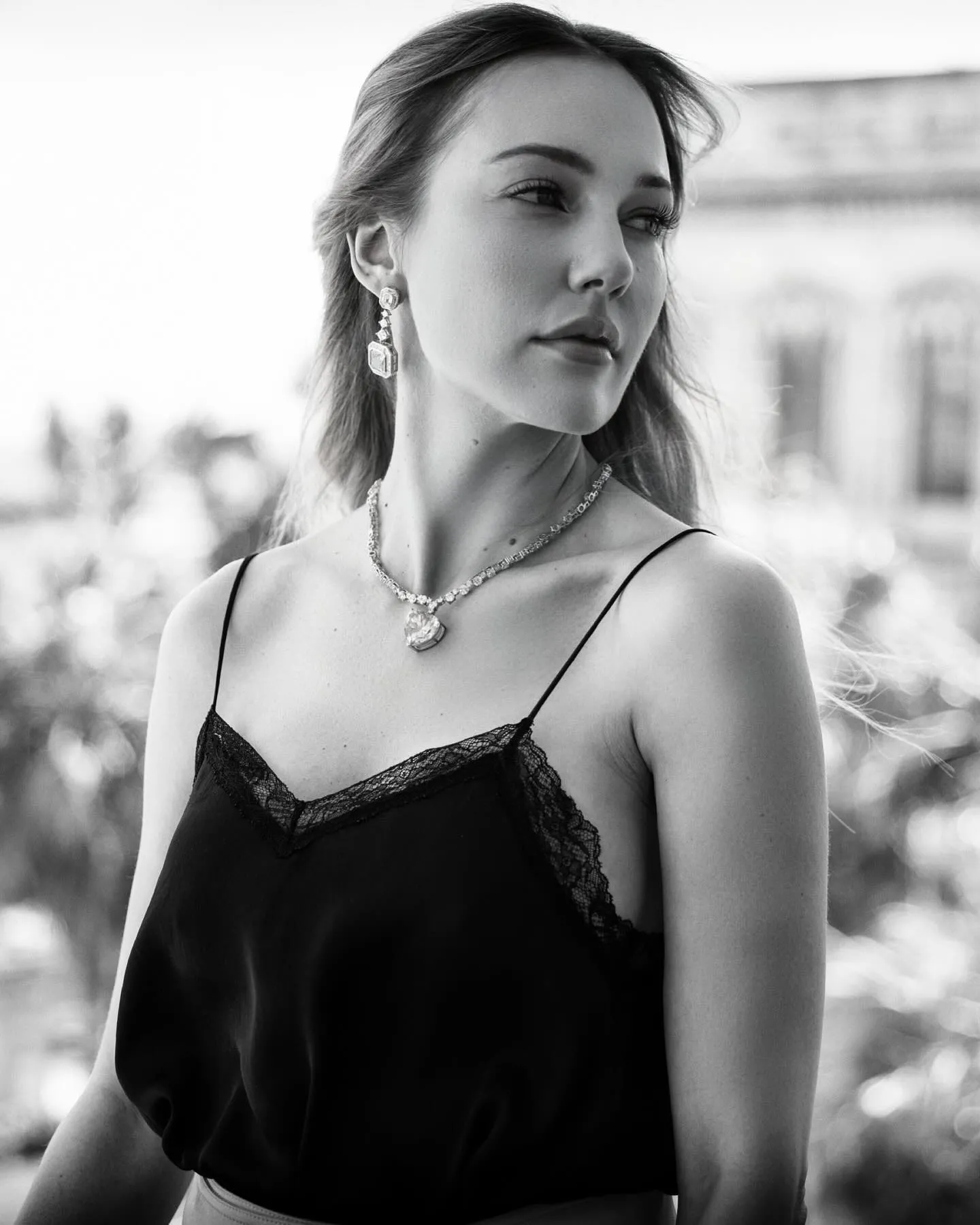 Gurbetteki yetenek: Meryem Uzerli! - 6