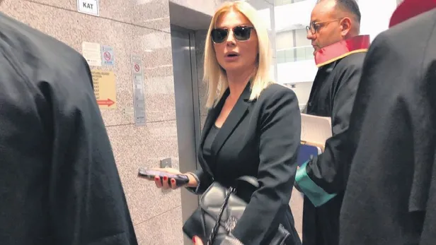 hasta-ogluna-bobregini-vermek-istedi-kanser-oldugunu-ogrendi-1651007648679.jpeg Hasta oğluna böbreğini vermek istedi kanser olduğunu öğrendi-4