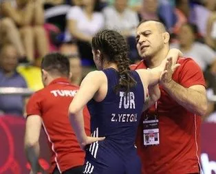 Zeynep Yetgil’den altın madalya