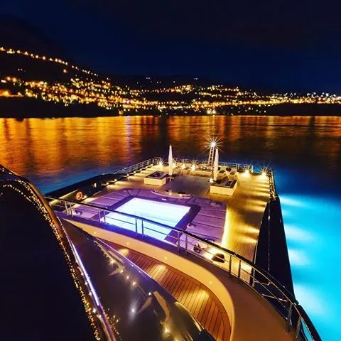 Azeri asıllı milyarder, Marmaris'ten tablo satın aldı-13