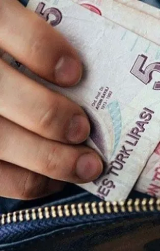 Son dakika... Emekliye farklı zam