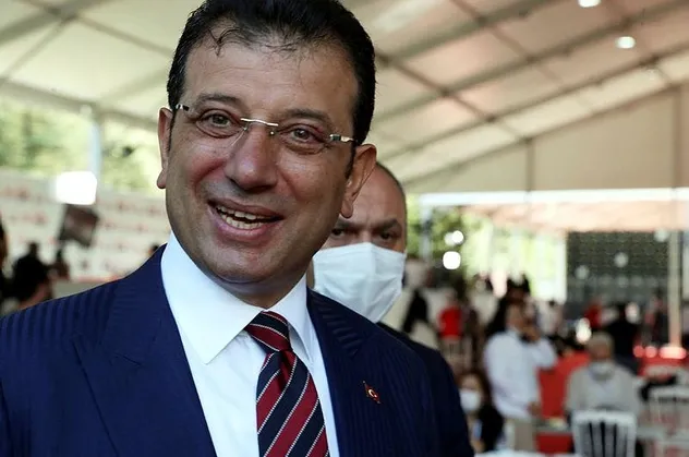 CHP'li İBB Başkanı Ekrem İmamoğlu yemeğe giden çalışanları hedef gösterdi! Başakşehir Belediyesi'nden yanıt gecikmedi