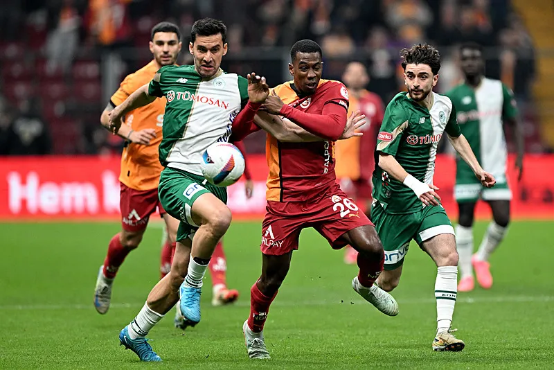 Galatasaray'da kaleye flaş transfer! Muslera sonası eldivenler onun - 5