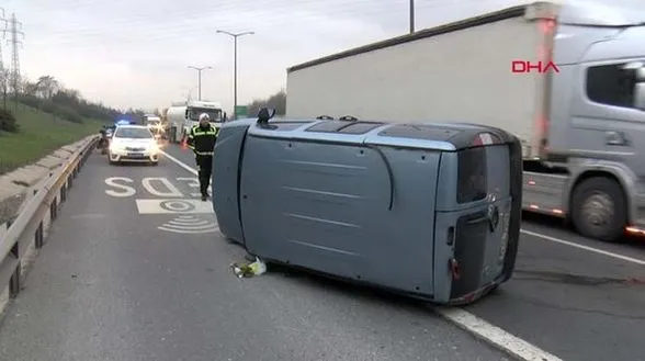 TEM Otoyolu'nda makas atan otomobil kazaya sebebiyet verdi!-2