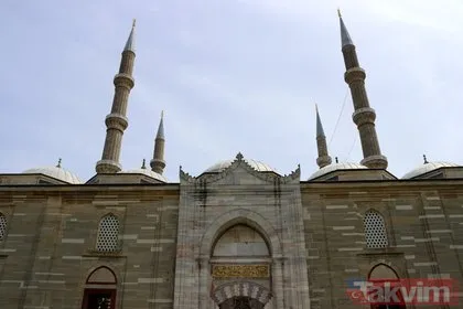 İL İL BAYRAM NAMAZI SAATLERİ 2024: Ramazan Bayramı namazı ne zaman, saat kaçta kılınacak? Diyanet İstanbul, Ankara, İzmir namaz saatleri