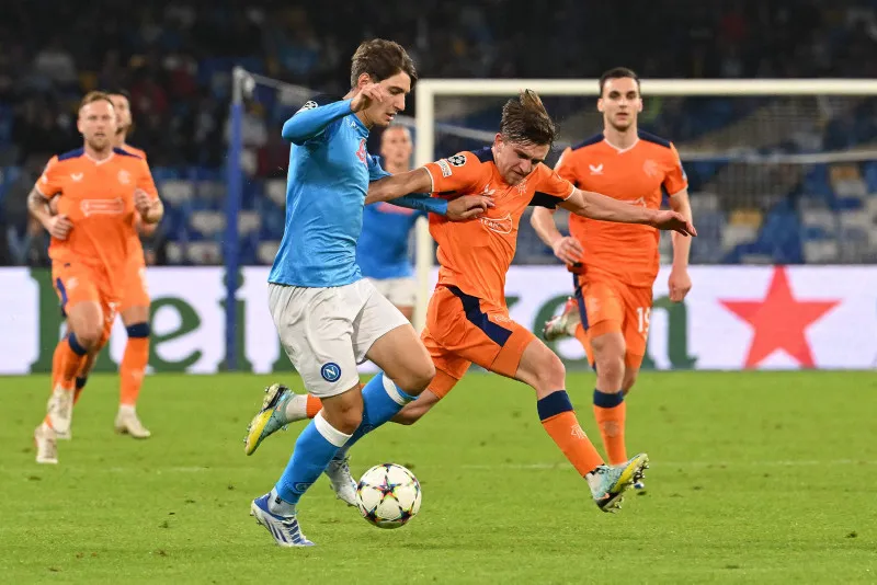 Beşiktaşlılar çok kızacak! Eski yıldız Galatasaray'a gidiyor - 14