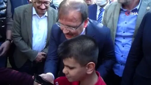 'Kusursuz kulak' Bager, Başkan Erdoğan'a piyano çaldı