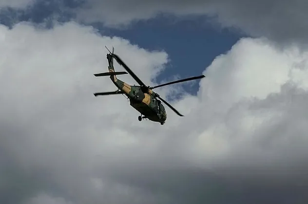 Son dakika: İdlib'deki saldırı sonrası sınırda helikopter hareketliliği