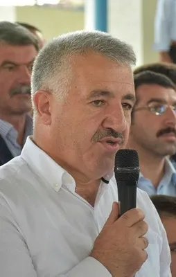 Bakan Arslan’dan engellilere jest