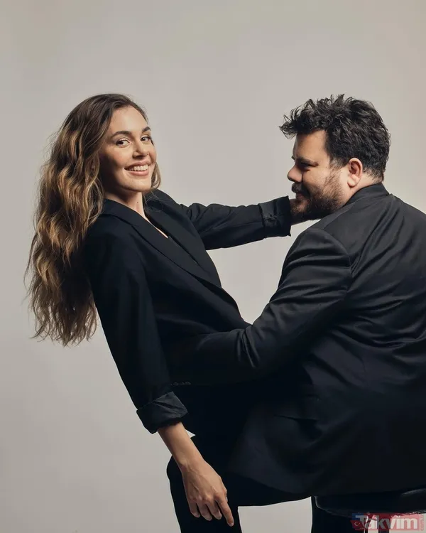 Kısmetse Olur Furkan Can Ağca’ya Berfu Yenenler ile Eser Yenenler’den olay gönderme! “Dişisini etkilemeye çalışan Arizona kertenkelesi...” - 17