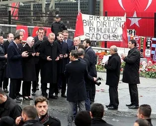 Şehitler Tepesi’nde dua