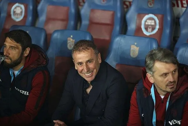 lider-trabzonspor-sampiyonlugunu-ilan-etti-trabzonspor-2-2-antalyaspor-mac-sonucu-ozet-1651347565035.jpeg Lider Trabzonspor şampiyonluğunu ilan etti! (Trabzonspor 2-2 Antalyaspor |MAÇ SONUCU ÖZET)-5