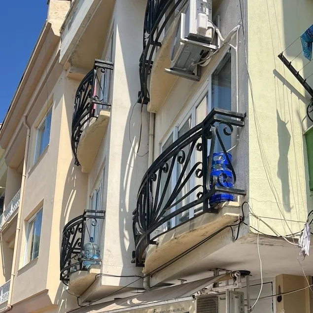 Düğün yapacaktı sokakta kaldı