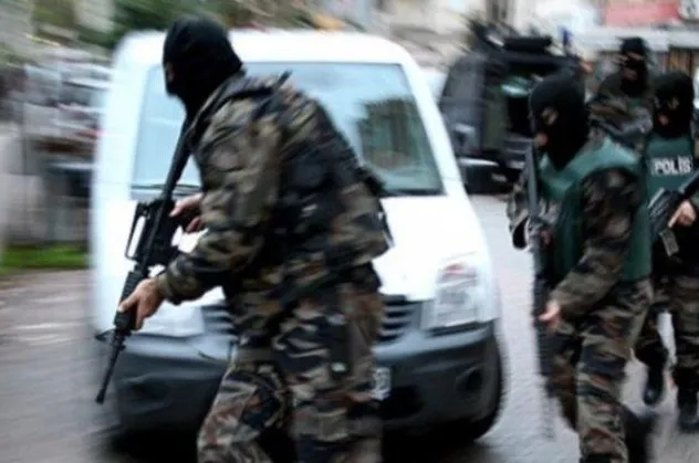 Son dakika: Samsun'da terör örgütü DEAŞ şüphelisi 4 kişi yakalandı