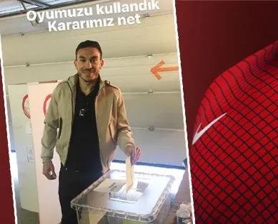Milli futbolculardan referandum mesajı