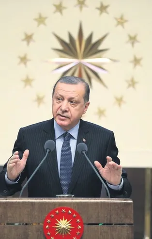 Başkan Erdoğan'dan Avrupa'ya mülteci resti: Kapıları açarız