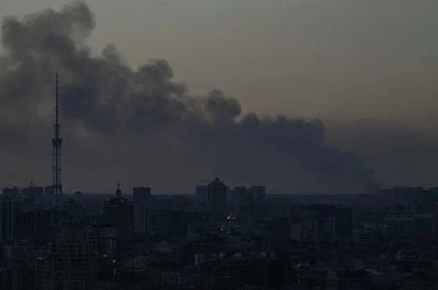 Dakika dakika Rusya - Ukrayna savaşı | Kiev'de patlama sesleri: Zelenskiy'den 'müzakareye hazırım' mesajı