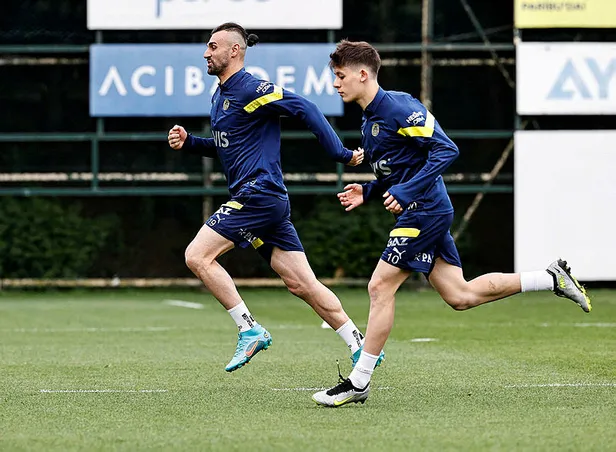 giresunspor-fenerbahce-canli-mac-izle-giresunspor-fenerbahce-maci-izle-bedava-kesintisiz-sifresiz-1683466222987.jpg Giresunspor - Fenerbahçe MAÇ SONUCU! Giresunspor - Fenerbahçe maçı kaç kaç bitti?-3