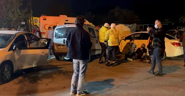 Arnavutköy'de feci kaza: 3 yaralı