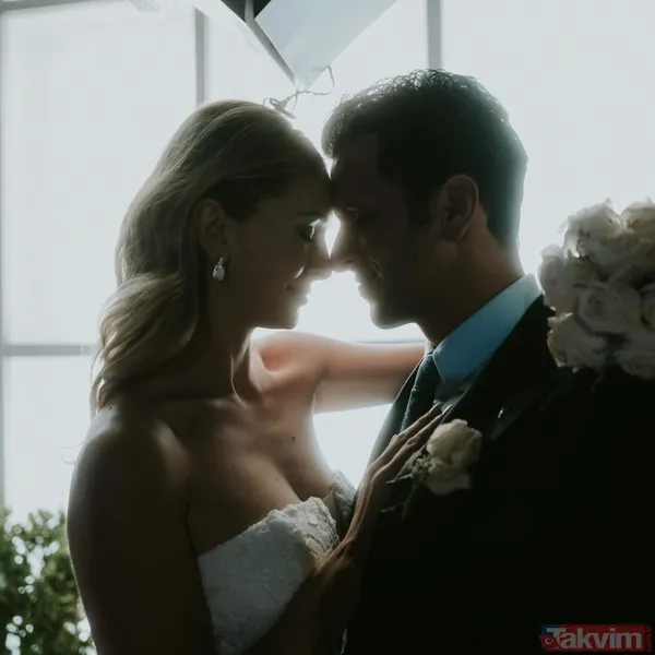 Çiçeği burnunda gelin Yasemin Kay Allen’den romantik paylaşım: Eşiyle el ele... - 9