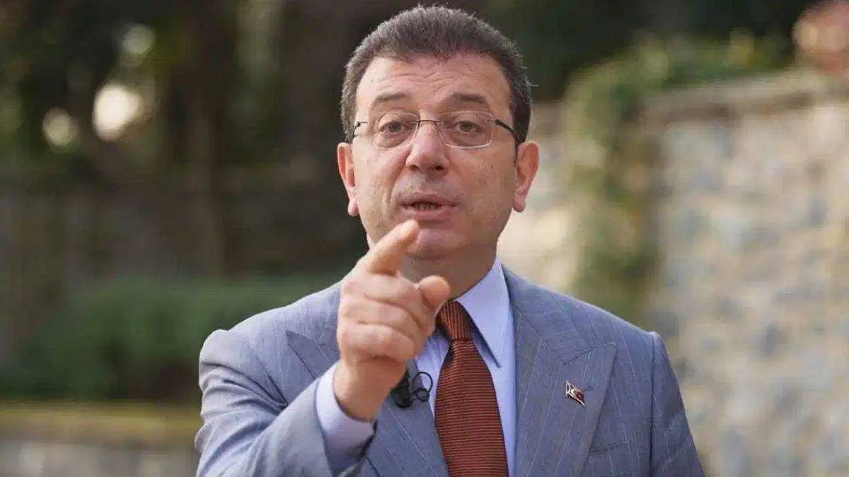 Ekrem İmamoğlu'nun 'Kadın Cumhurbaşkanı' Vurgusu CHP'de Adaylık Tartışmalarını Derinleştirdi
