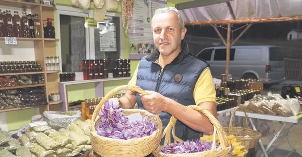 Safran çiçek açtı: Kilosu 320 bin lira