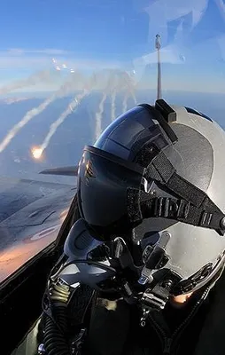 Kuzey Irak'ta PKK hedeflerine bomba yağdı