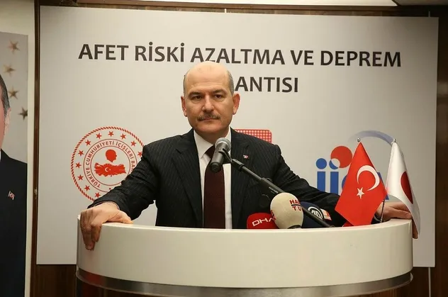 Son dakika: Bakan Soylu'dan flaş İstanbul depremi açıklaması