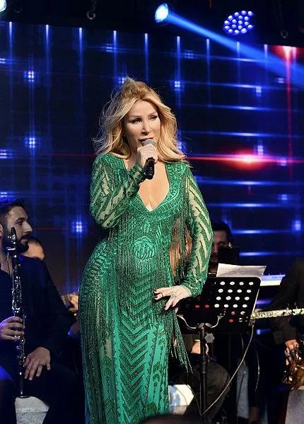 seda-sayanin-efsane-sozu-etiket-oldu-kadirgali-patentini-alip-bakin-ne-yapti-1661798546128.jpeg Seda Sayan'ın efsane sözü etiket oldu! Kadırgalı patentini alıp satışa sunmak için harekete geçti-7