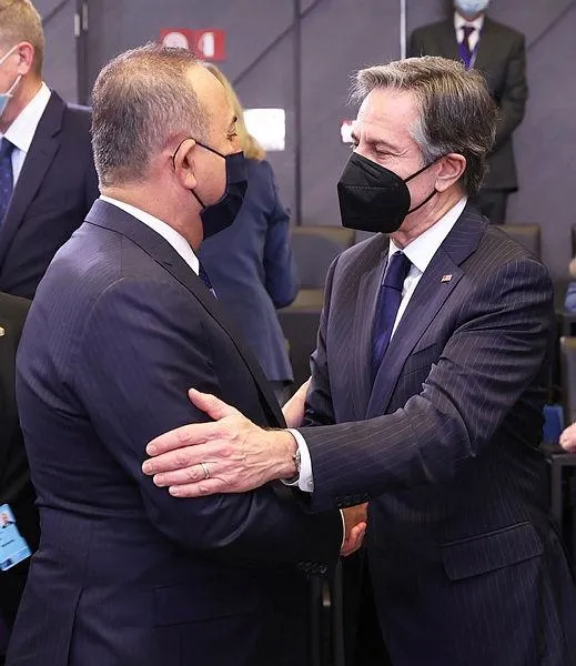 NATO Karargahı’nda Rusya-Ukrayna zirvesi! Dışişleri Bakanı Mevlüt Çavuşoğlu'ndan önemli açıklamalar-4