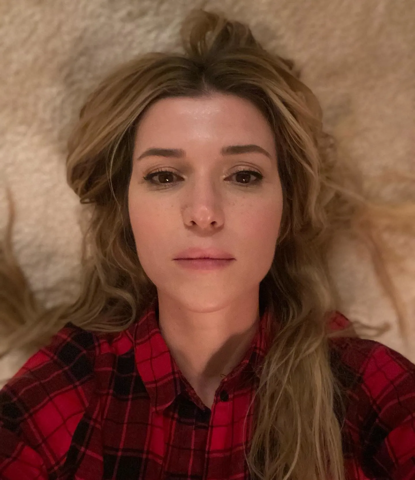 İnci Taneleri’nin Piraye’si Selma Ergeç oyunculuktan önce bakın hangi mesleğe gönül vermiş! - 8