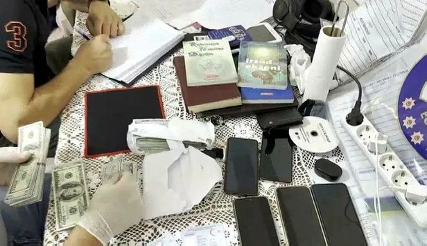 Yakalanan FETÖ'cünün üzerinden çıktı: ABD'deki ikiz yapılanma Yehova Şahitleri!-5