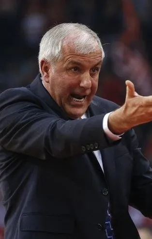 Fenerbahçe Beko Başantrenörü Zeljko Obradovic'ten çok konuşulacak bir mola daha!