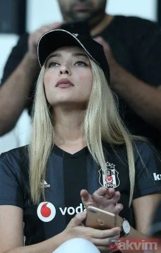 Vodafone Park'ta güzeller geçidi! I Beşiktaş - Yeni Malatyaspor maçından kareler