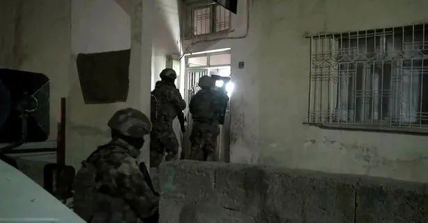 Son dakika: Siirt’te DEAŞ operasyonu: 5 yabancı uyruklu gözaltında