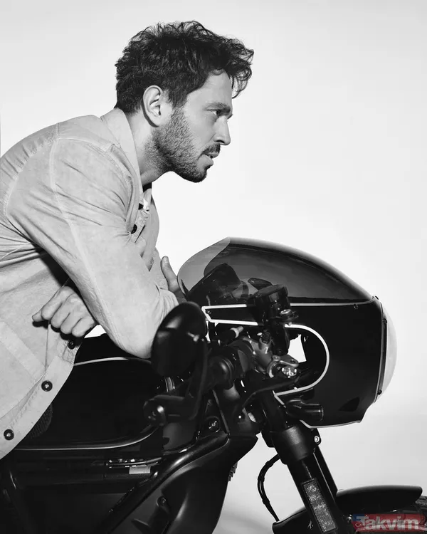 Murat Boz’un eski eşi bakın kim çıktı! Duyanın ağzı açık kaldı meğer o da çok ünlüymüş! Seda Bakan ile Tuba Büyüküstün’le... - 5