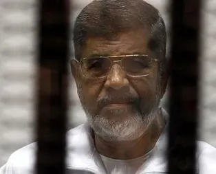 Son dakika: Muhammed Mursi Kahirenin doğusunda yerel saatle 05.00te defnedildi