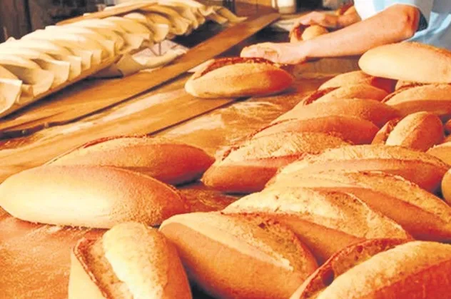 Ekmek zammında gramaj oyunu! Fırsatçılar vatandaşın sofrasındaki ekmeğe göz dikti