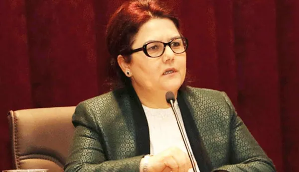 derya-yanik-kimdir-kac-yasinda-nereli-aile-ve-sosyal-hizmetler-bakani-olan-derya-yanik-kim-1618977645300.jpg