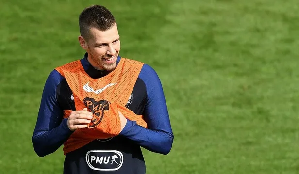 Fenerbahçe ve Galatasaray arasında Morgan Schneiderlin kapışması-4
