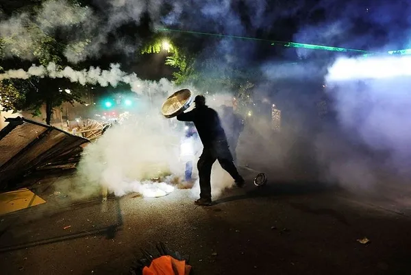 ABD'de ırkçılık karşıtı protestosuna katılanlara mermi yağmuru! 1 kişi öldü-2