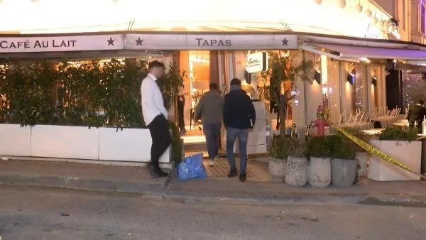 Bebek'te bir kafeye silahlı saldırı: Ünlü sanatçı Teoman'ın bulunduğu mekanı kurşunladılar!-2