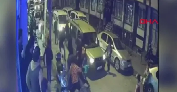 Küçükçekmece'de meydan kavgası! Ortalık savaş alanına döndü