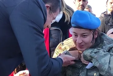 Şehidin engelli kardeşini mutlu eden an