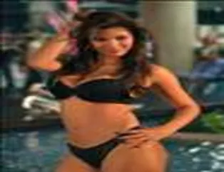 Sıcak bikiniler