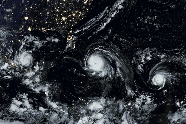 Irma Kasırgası nedeniyle Florida'da 7 milyon kişi tahliye ediliyor-4