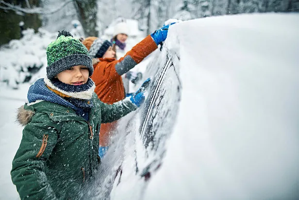 sayili-gunler-kaldi-lapa-lapa-kar-yagacak-istanbul-kocaeli-trakya-yalova-izmir-ve-diger-iller-acil-hazirligini-1699435301255.jpg Artık eli kulağında! İstanbul, Kocaeli, Trakya, Yalova, İzmir ve diğer iller acil hazırlığınızı yapın! Lapa lapa kar yağacak! -8 derece birden...-2