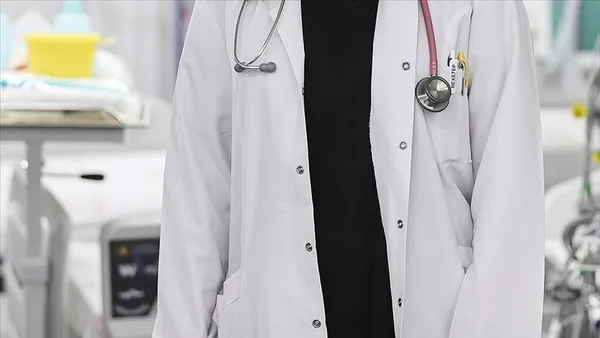 Son dakika: Sağlık Bakanı Fahrettin Koca'dan sağlık çalışanlarına taban ücret mesajı-11